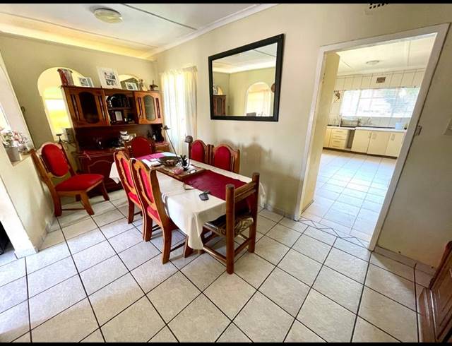 4 BEDROOM HOUSE FOR SALE IN QUELLERIE PARK